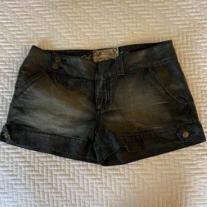 Women’s shorts